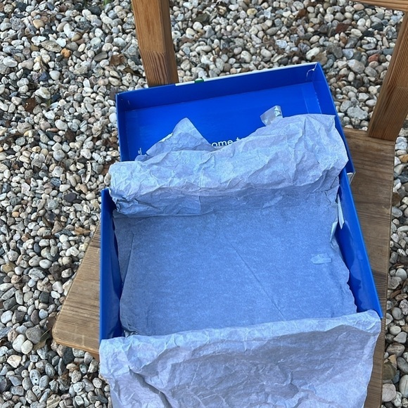 Tory Sport Shoe Box Empty - Picture 3 of 6